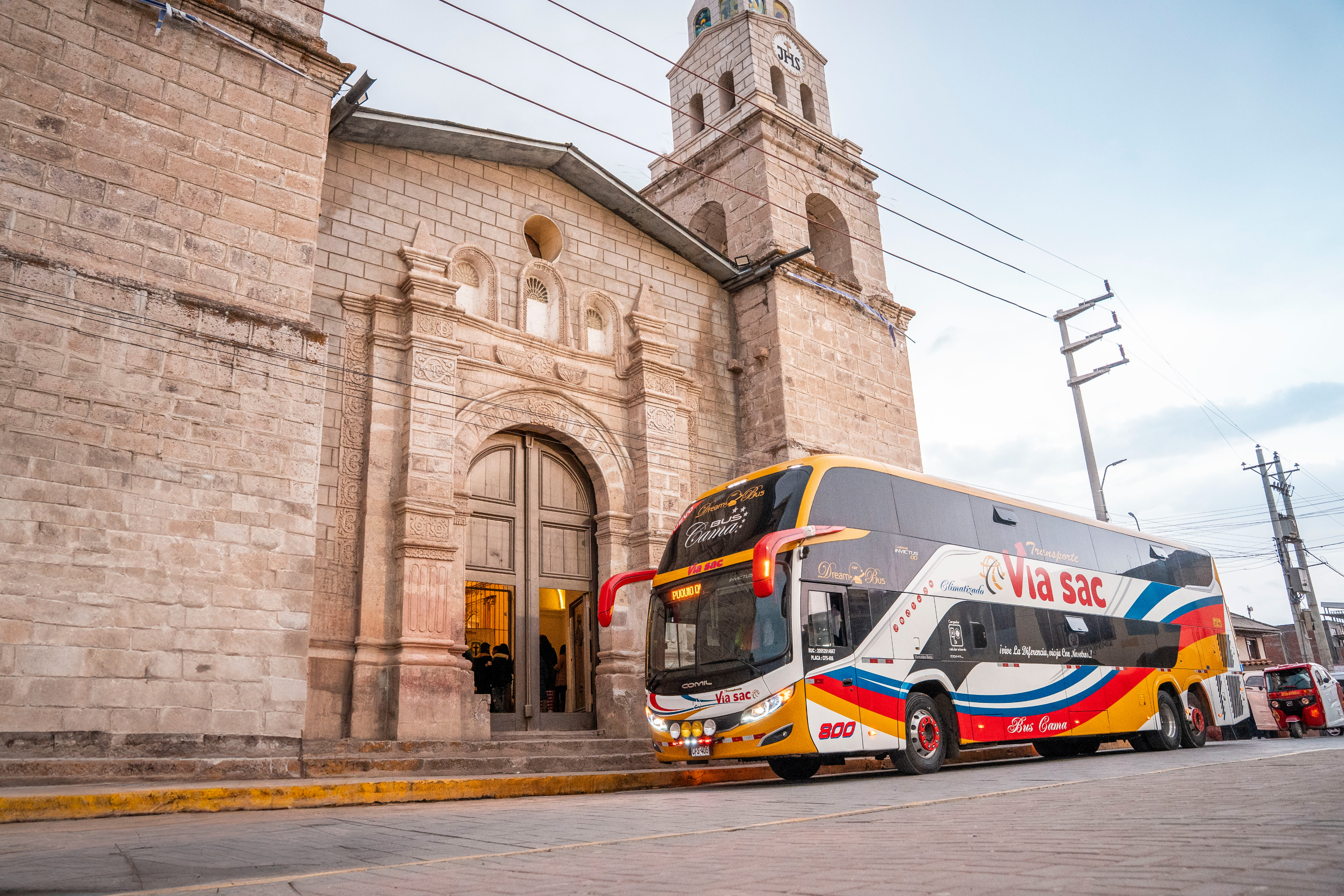 Bus